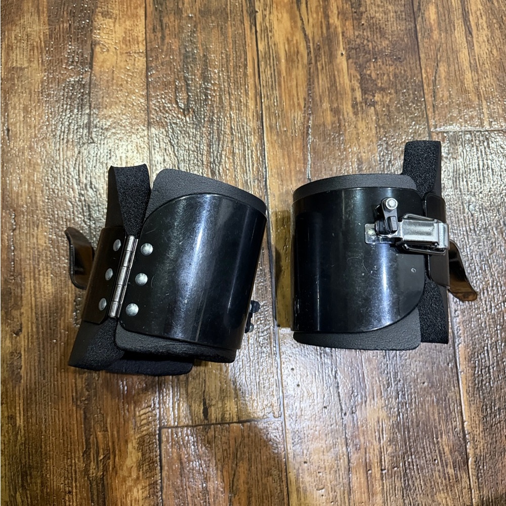 Black Gravity Boots